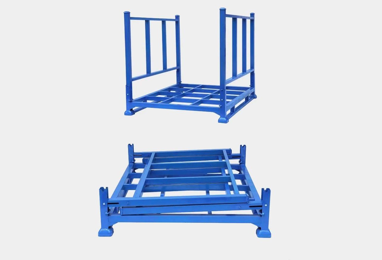 Foldable collapsible stack rack with hinged posts for return-leg freight savings