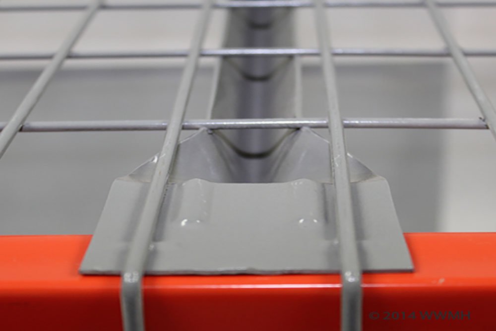 Inverted Flared wire mesh decking for box-beam pallet racking